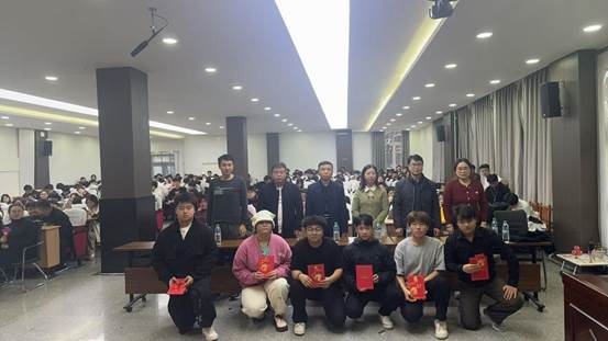 de1f23523e3213fc733650d29c4c7a5